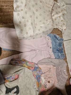 Clothing set for girl 4-5 years like new, multicolored