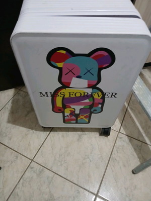 Miss Forever suitcase with wheels like new