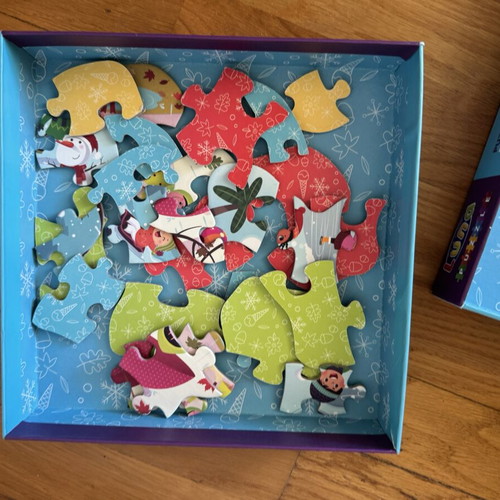Luna Puzzle The Four Seasons 28 Pieces like new