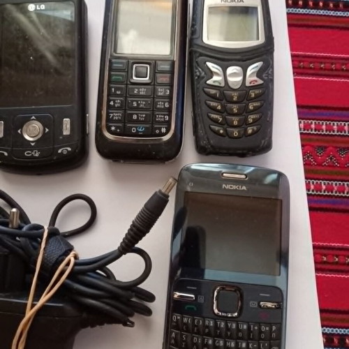 Vintage mobile phones used, collection with Nokia Samsung LG Sony Ericsson
