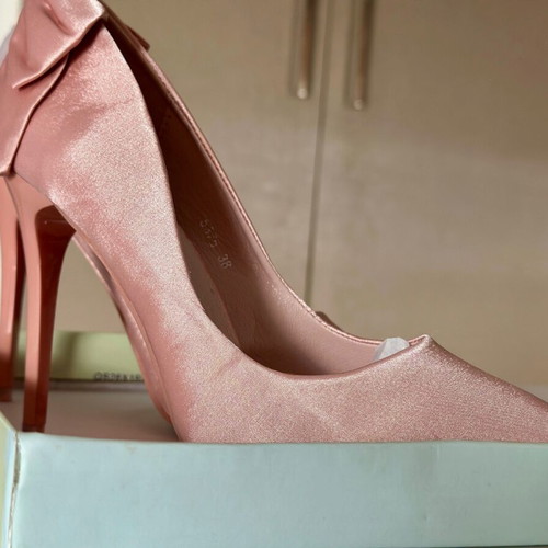 Satinette Heels Pink Pumps Size 38 New