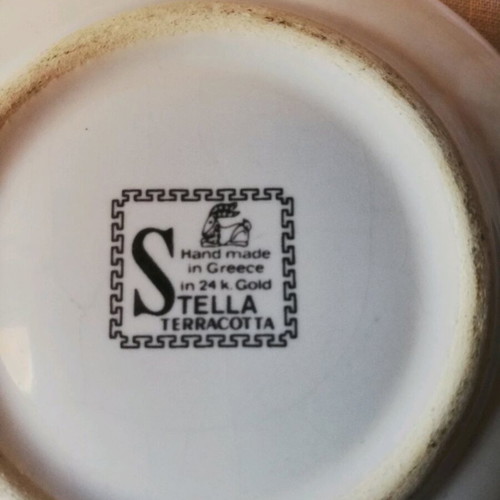 Stella Terracotta trinket box with 24K gold, small Corfu souvenir
