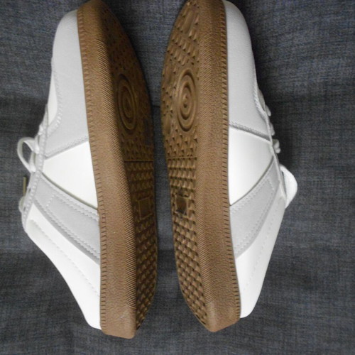 Women's sneaker slip on shoes new, beige-gray, size 38