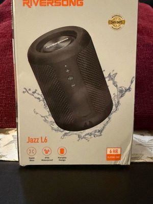 Riversong Jazz L6 Bluetooth Speaker new, portable