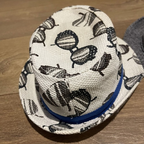 Straw hats for boys like new, set of two, size S