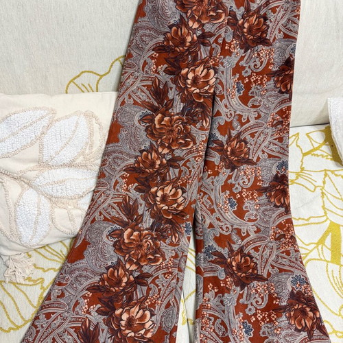 Nidodileda Cairo floral flare pants brown like new, size S