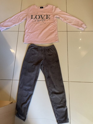 C&A Velour Tracksuit Set for Girl 12 Years Like New, Pink and Grey