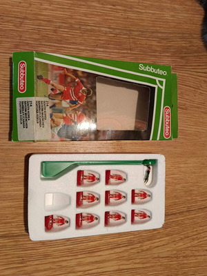 Subbuteo team Bayern Munich, South Korea, Canada, Fortuna Koeln like new