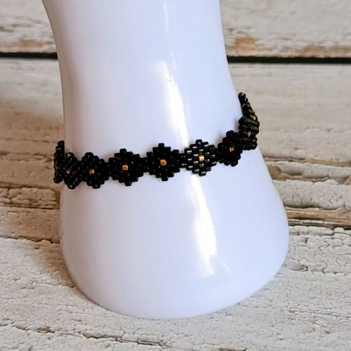 Handmade bracelet black and gold with Miyuki beads made to order