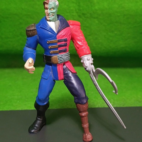 The Legends of Batman Pirate Two Face Kenner action figure 1996