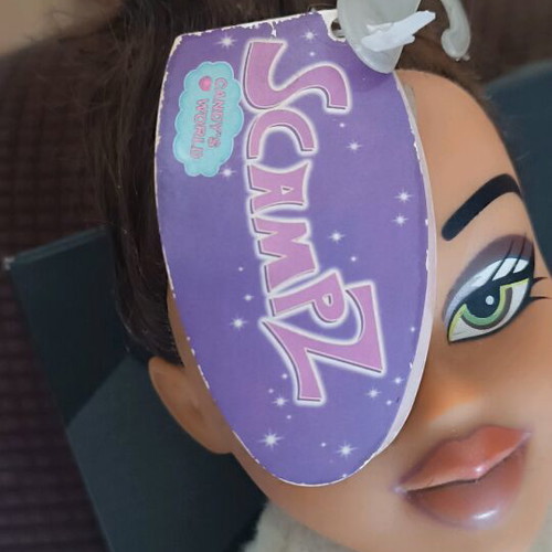 Bratz Wintertime Yasmin 2003 collectible doll like new