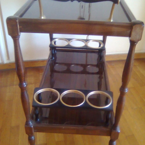 Bar cart like new with wheels