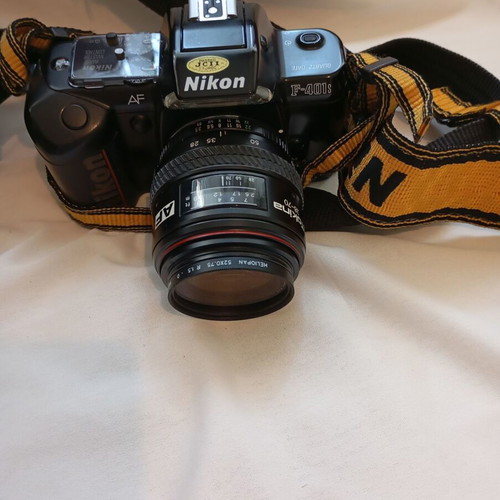 Nikon F-601 Analog SLR Camera with Lens and Bag used, for repair or parts