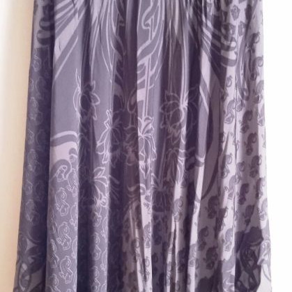 Madeleine evening dress size M lightly used, shades of grey