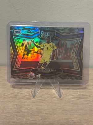 Alexander Isaak Sweden /135 Select FIFA 2024-2025 card new