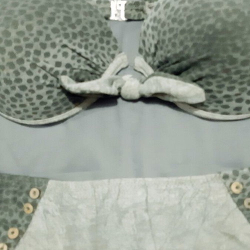 Lucifer Animal Prints Bikini used, size Large, green