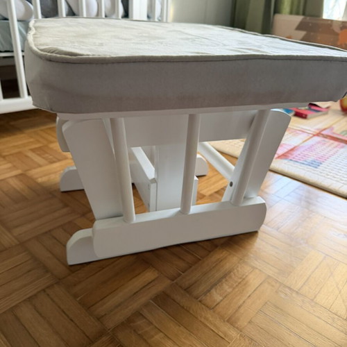 Sofia Nursing Chair White Neonato like new