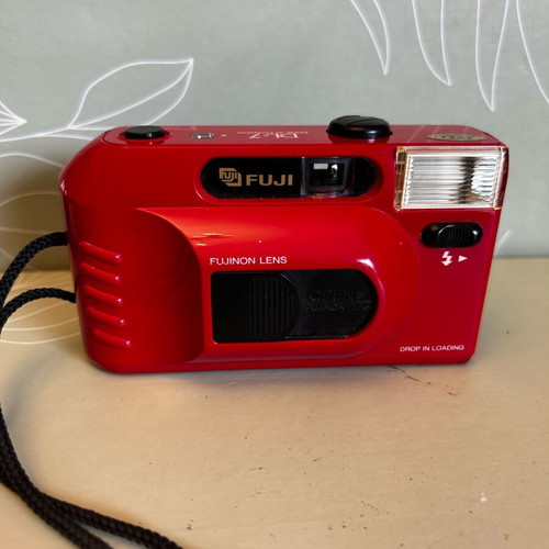 Fuji DL-7 camera like new