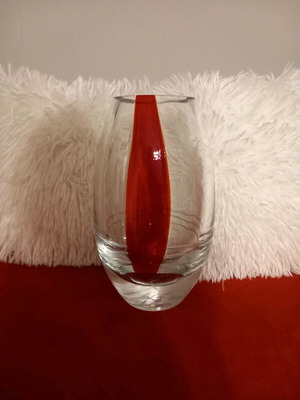 Vintage Krosno crystal vase like new