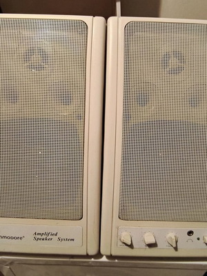 ηχεία Commodore SP-120