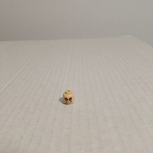 Evil Lego head with red eyes used