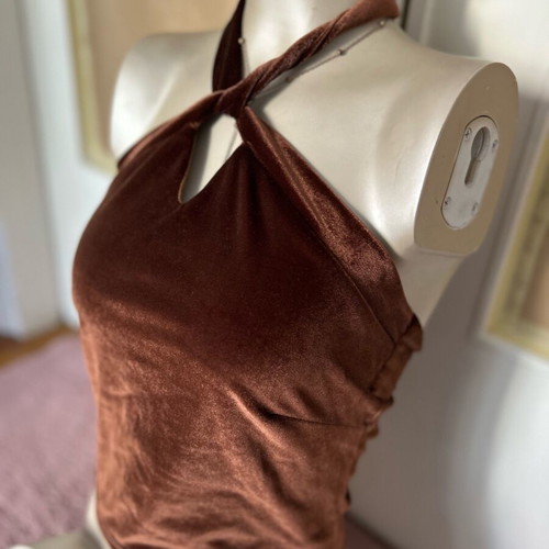 brown blouse