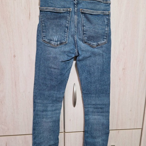 Zara jeans No.34 slim fit like new, women's blue