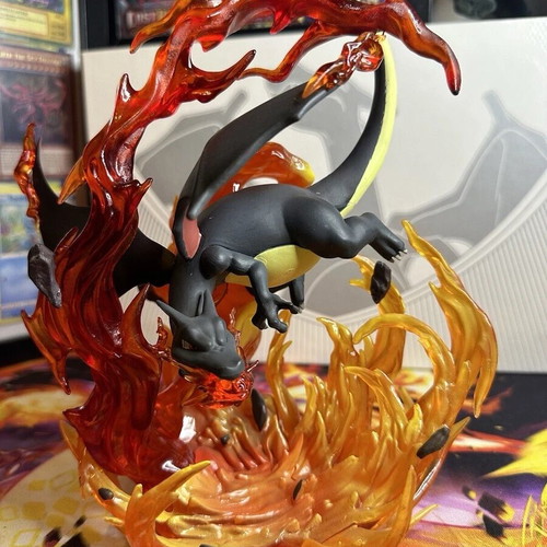 Pokemon Shiny Charizard figure like new
