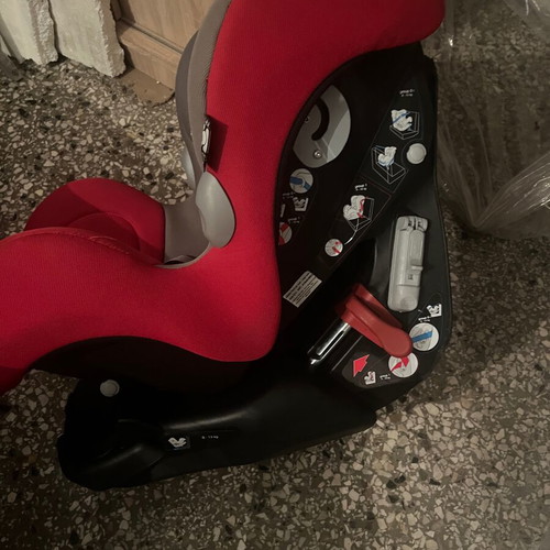Inglesina car seat used