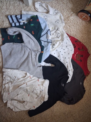 Baby jumpsuits and tops used, 3-6 months, pack of 9