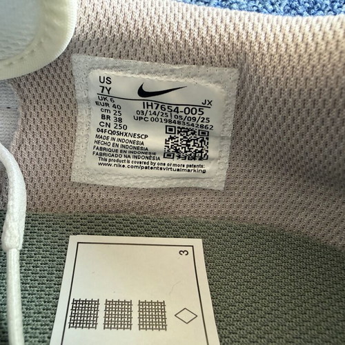 Nike Cortez Textile (GS) women's sneakers size 40