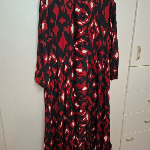 Karavan long dress black with burgundy and white patterns like new