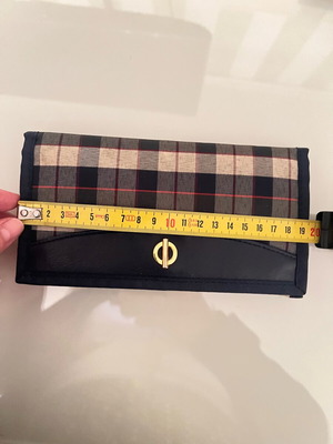 Checked wallet unused, blue