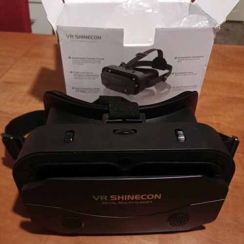 VR Shinecon glasses new with controller