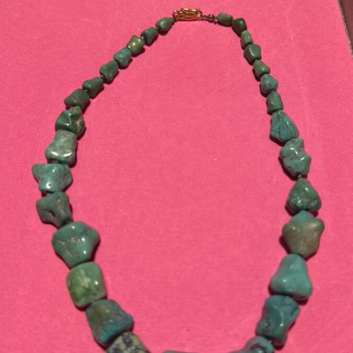 Turquoise Necklace 45 cm with 14k Gold Safety Clasp like new