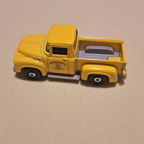 Matchbox 2018 1956 Ford Pickup toy car like new