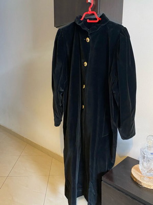 Vintage black velvet coat used A-Style