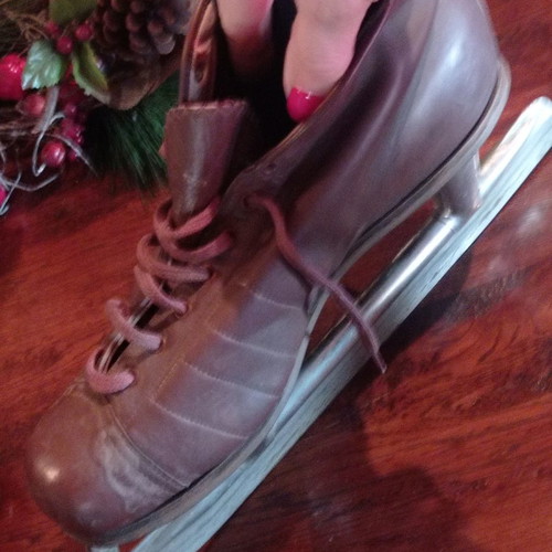 Vintage leather handmade ice skates used, size 41