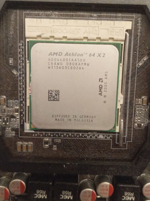 AMD AM2 4400+ processor like new with two broken motherboards gift