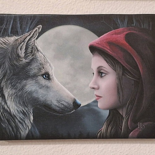 Moonstruck canvas by Lisa Parker like new with gothic style