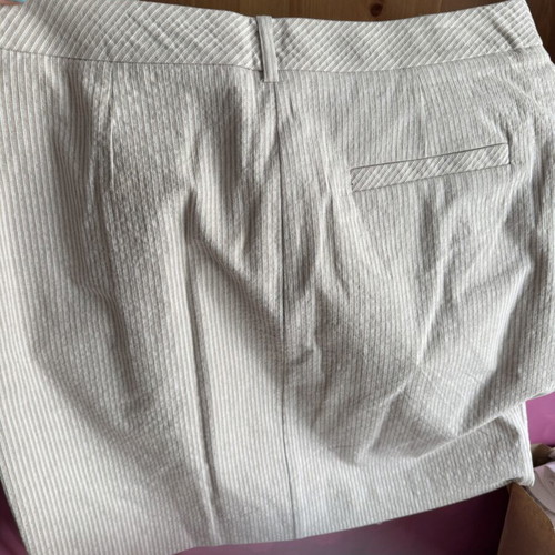 Mango skirt size 38 like new