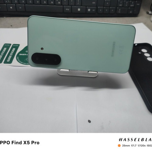 Samsung Galaxy A26 5G 6GB 128GB green used with screen protector and silicone case