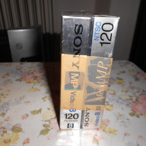 Sony video camera used with 8mm tapes