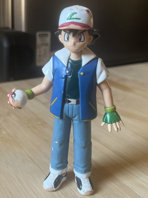 Φιγούρα Ash Kethum Tomy Pokemon μεταχειρισμένη, πρώτη έκδοση επίσημη