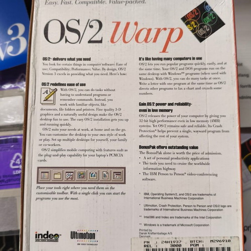 IBM OS/2 Warp Version 3 Greek National Language Edition mint condition, complete in box