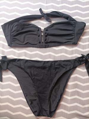 Black bikini used, size M-L, 2-piece with adjustable design