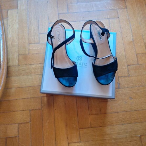Migato platform sandals like new, black, size 36