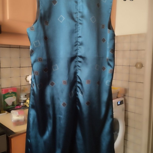 Dress 70s style satin, like new, black and blue, Bershka, size M