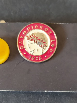 Pins Ολυμπιακού μεταχειρισμένα