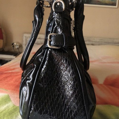Shoulder bag Silvio Tossi of Switzerland black patent leather like new